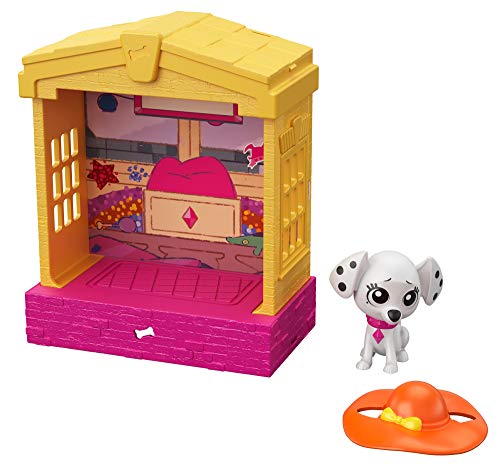 101 Dalmatian Street GBM33 Disney, Stackable Dog House (5-in) with Deja-Vu Character Figure (3-in) and Hat Accessory, Multicoloured - Celador Books & Gifts