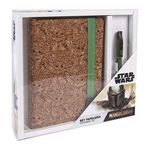Load image into Gallery viewer, Cerda Star Wars The Mandalorian Stationery Set The Child - Celador Books &amp; Gifts
