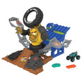 Hot Wheels Monster Trucks Arena Smashers Mega-Wrex vs. Crushzilla Takedown with 1:64 Scale Mega-Wrex Toy Truck and 2 Crushable Cars, HPR47