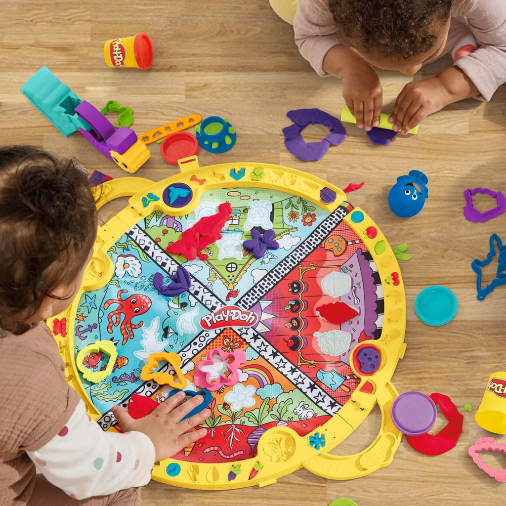 Play-Doh Fold and Go Playmat Starter Playset for Toddlers, Non-Toxic Modelling Compound Set, Creative Toys for 3+ Year O