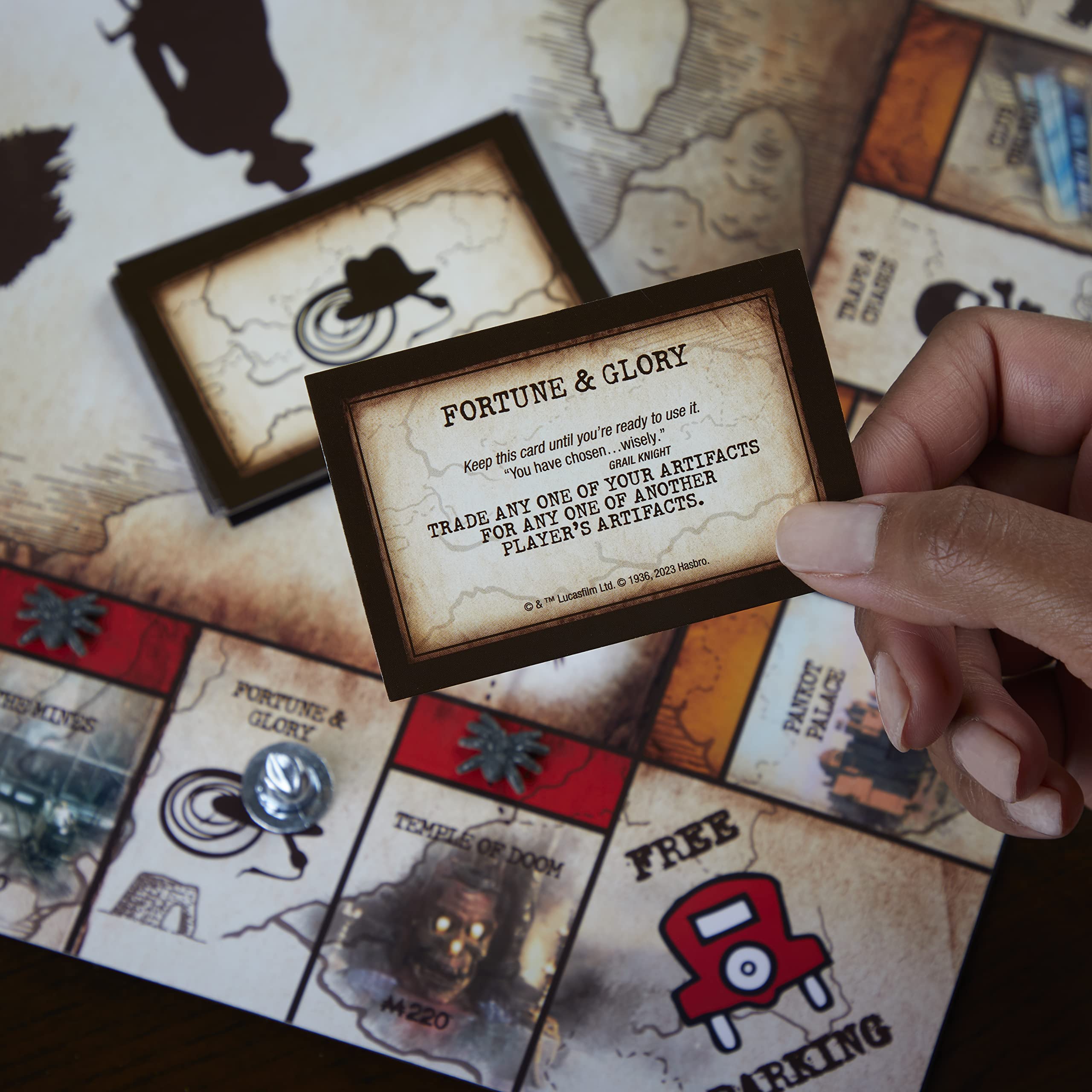 Hasbro Gaming Monopoly Indiana Jones Game, Inspired by The Indiana Jones Movies, Board Game for 2-6 Players, Ages 8 and Up