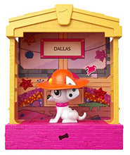 Load image into Gallery viewer, 101 Dalmatian Street GBM33 Disney, Stackable Dog House (5-in) with Deja-Vu Character Figure (3-in) and Hat Accessory, Multicoloured - Celador Books &amp; Gifts
