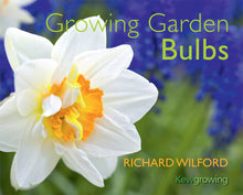 Load image into Gallery viewer, Growing Garden Bulbs (Kew Growing) - Celador Books &amp; Gifts
